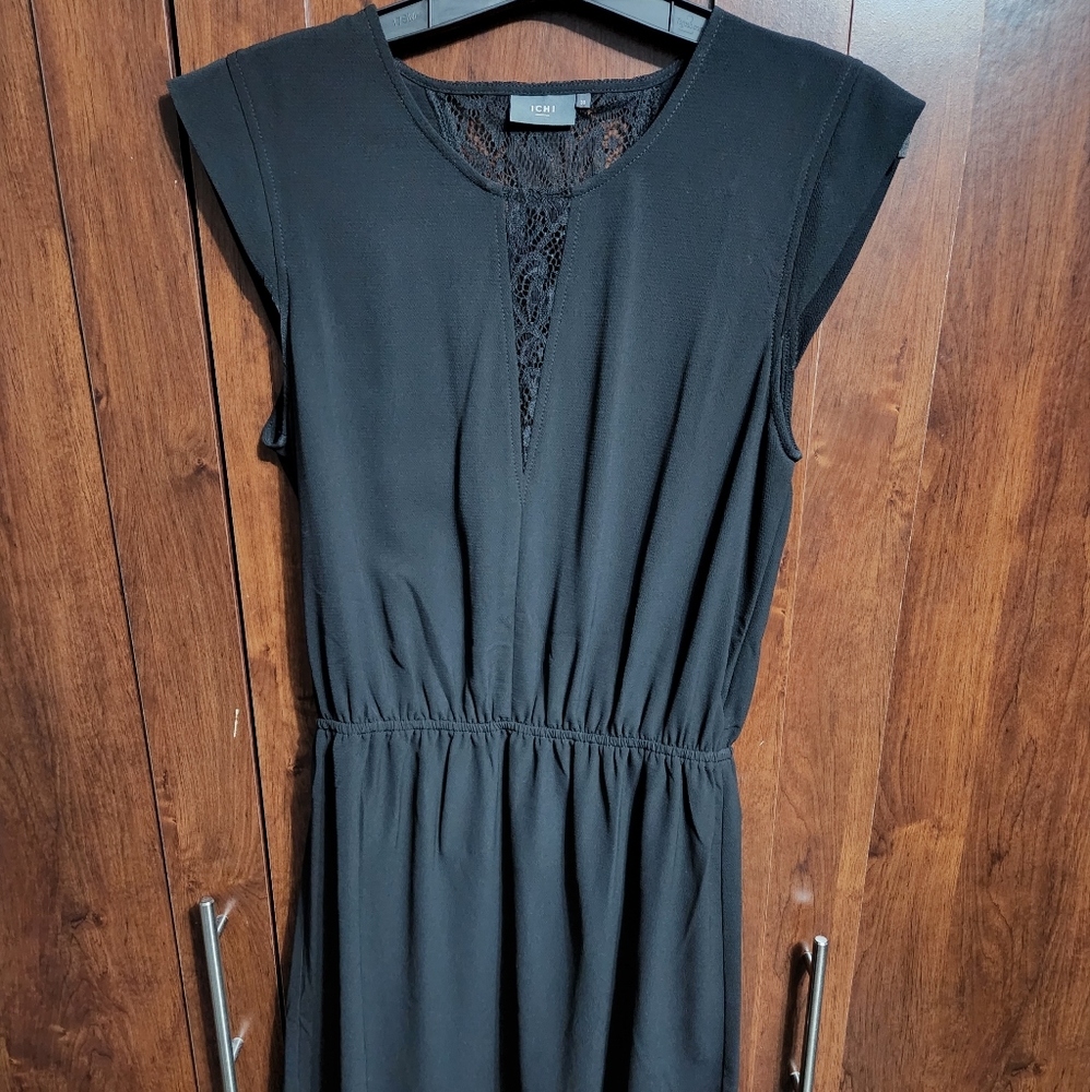 Beautiful Mint Condition Ichi Dress